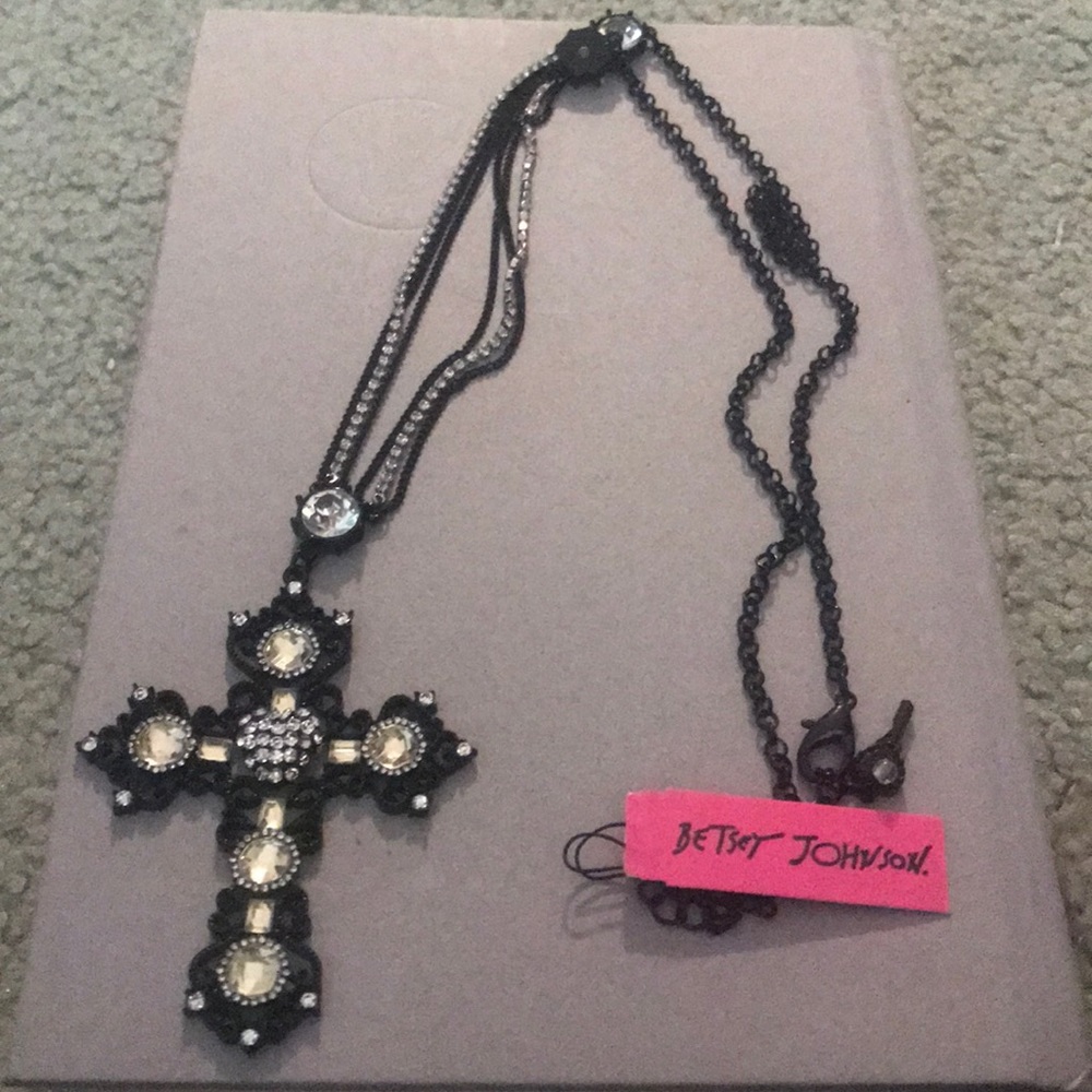 Betsey Johnson Cross Necklace *BRAND NEW*
